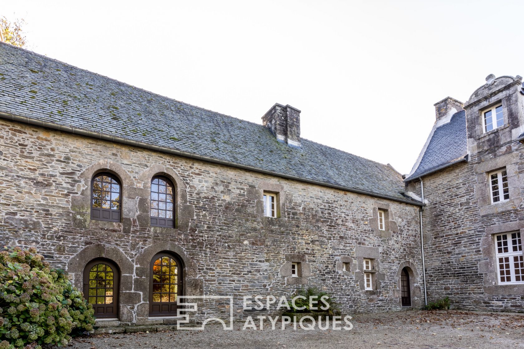 16th century manor in its green and peaceful setting
