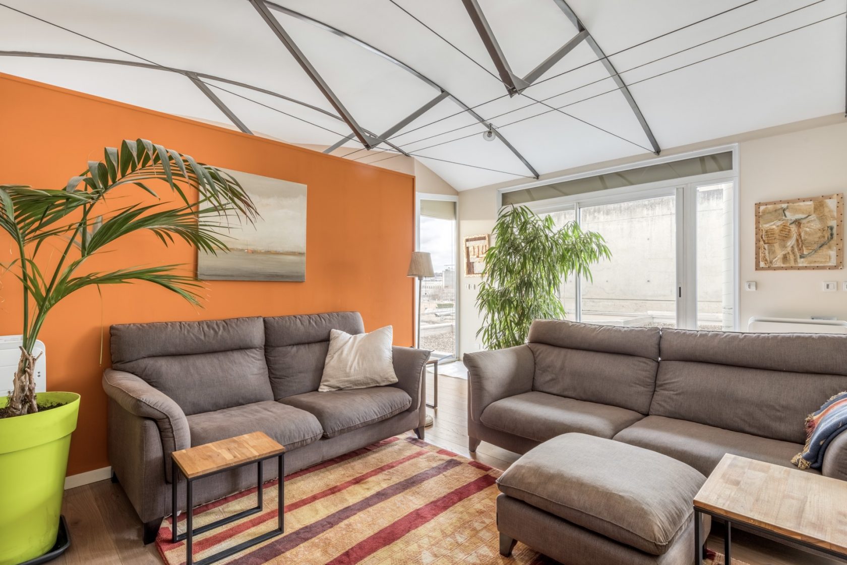 Toit-terrasse en duplex à deux pas du métro
