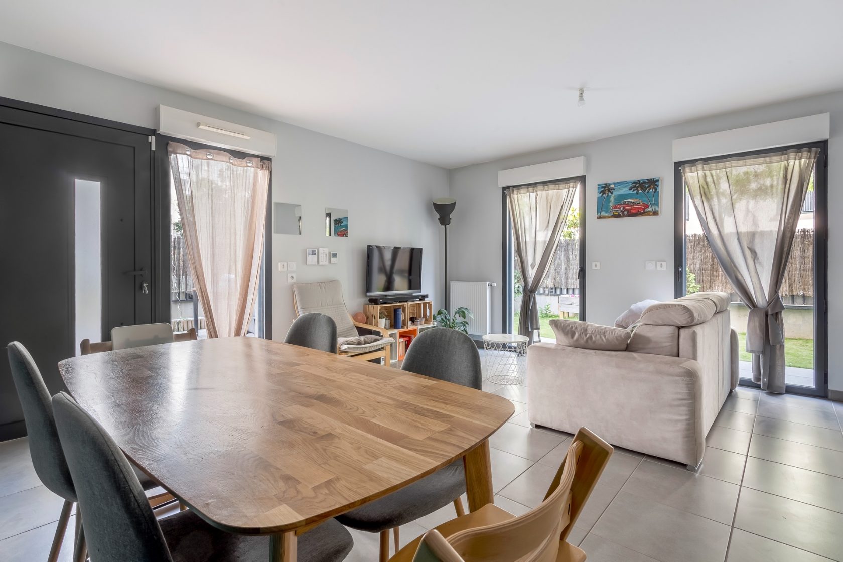 Duplex avec terrasse et jardin