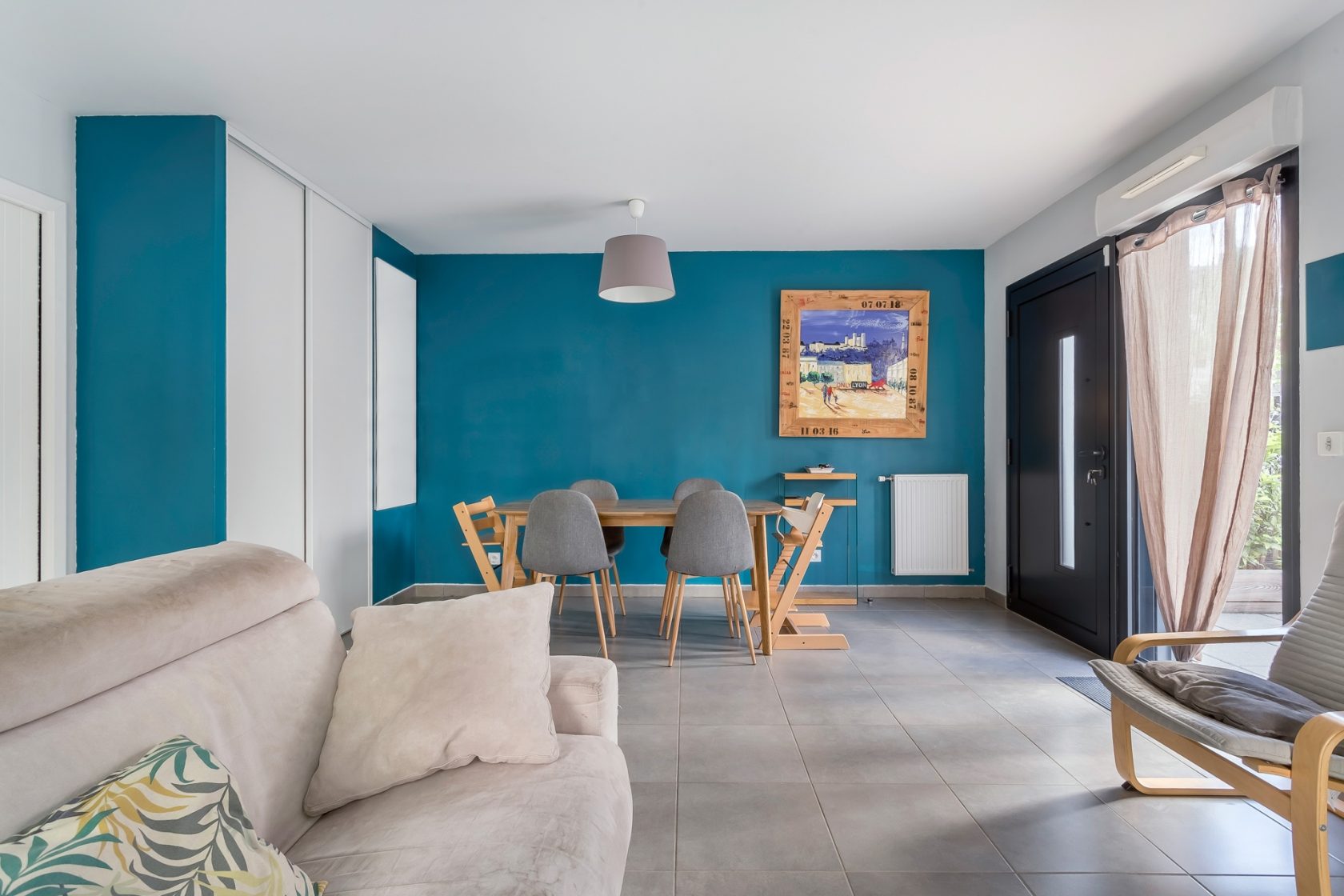 Duplex avec terrasse et jardin