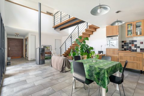Maison-loft rénovée dans une ancienne imprimerie