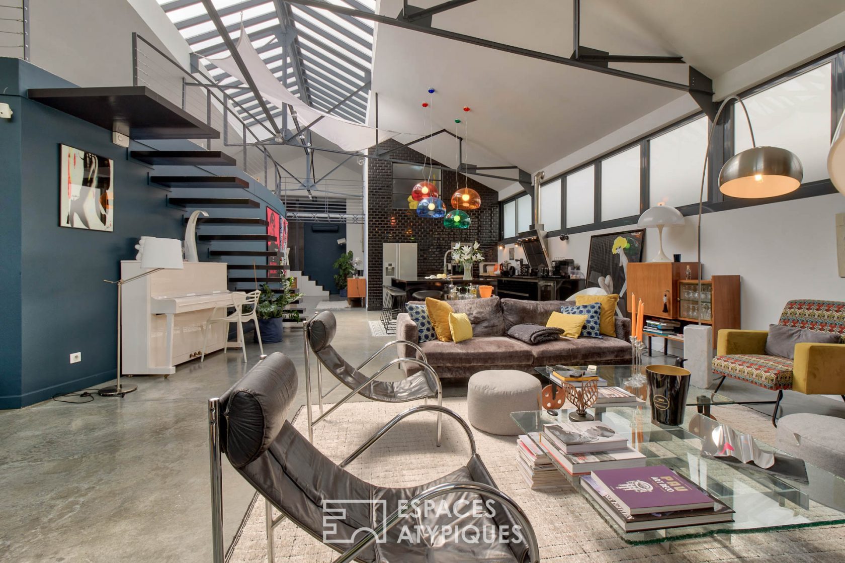 Atelier de ferronnerie d’art revisité en Loft d’exception