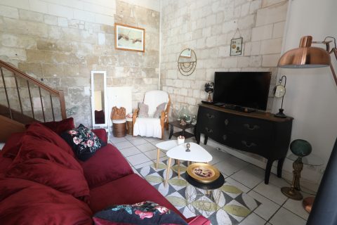 Le discret – Duplex au sein d’une abbaye