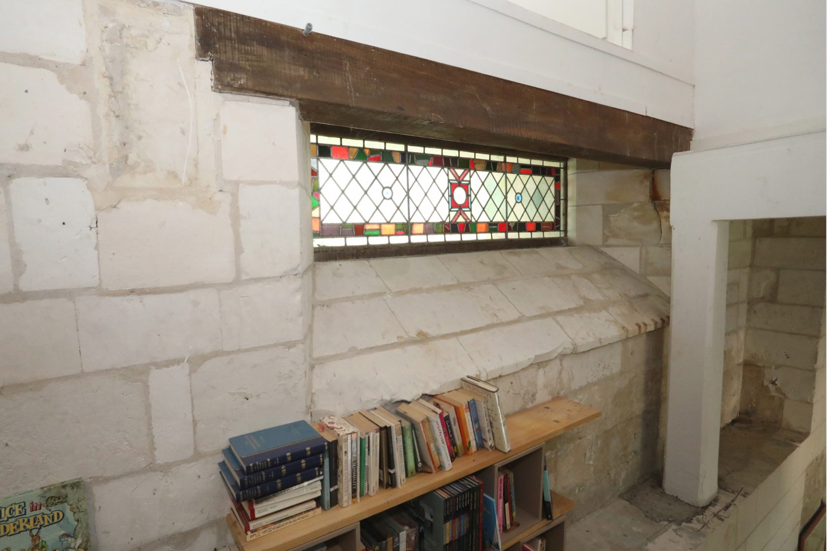 Le discret – Duplex au sein d’une abbaye