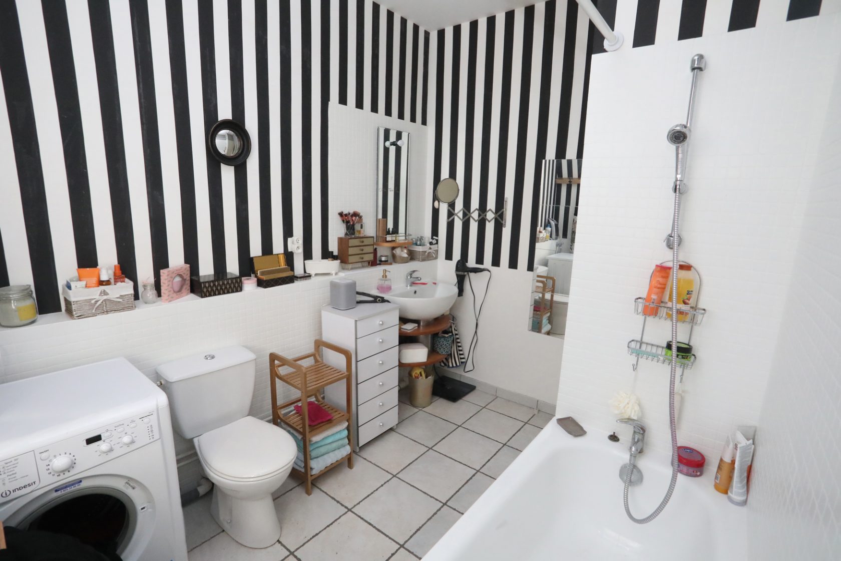 Le discret – Duplex au sein d’une abbaye