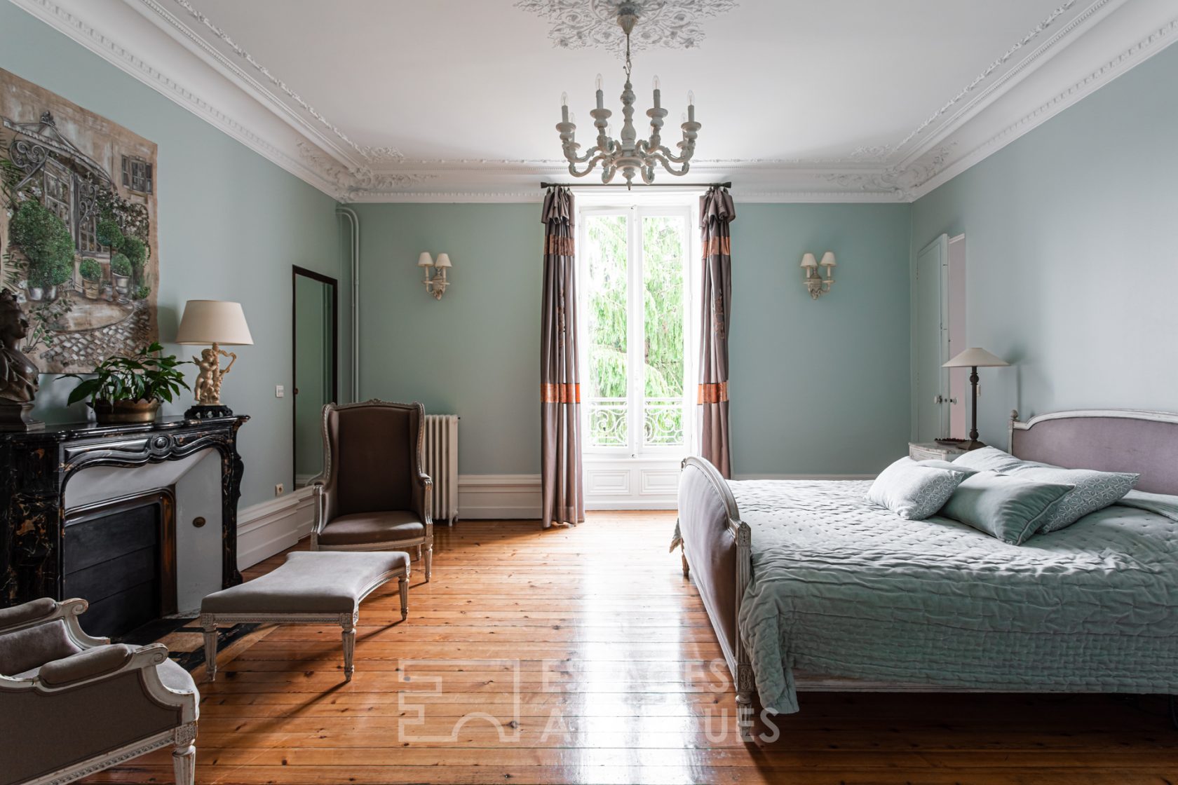 Prestigieux hôtel particulier au coeur de la cité
