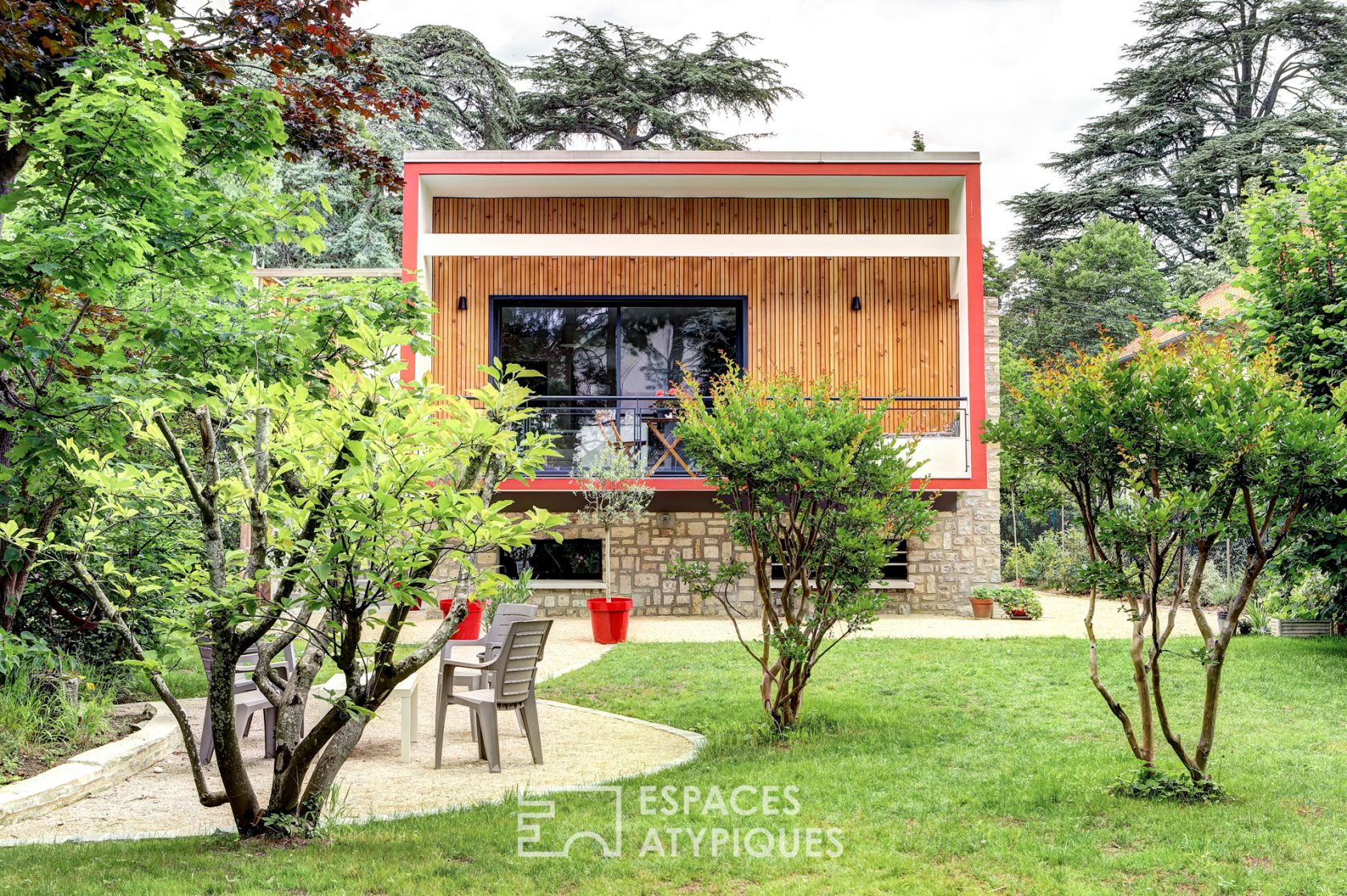 Maison 50 ‘s revisitée en contemporain à Orléans