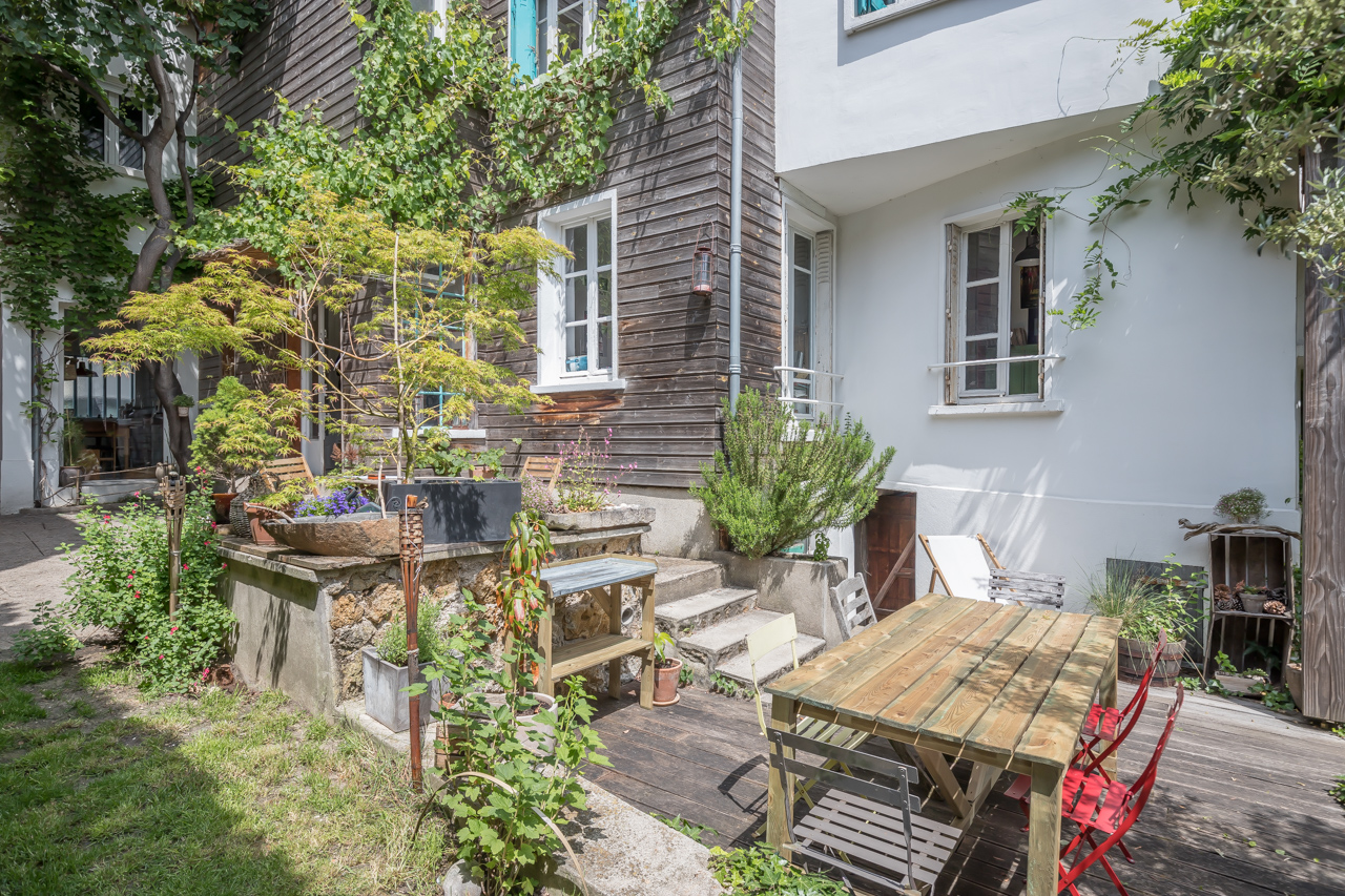 House with garden and terraces