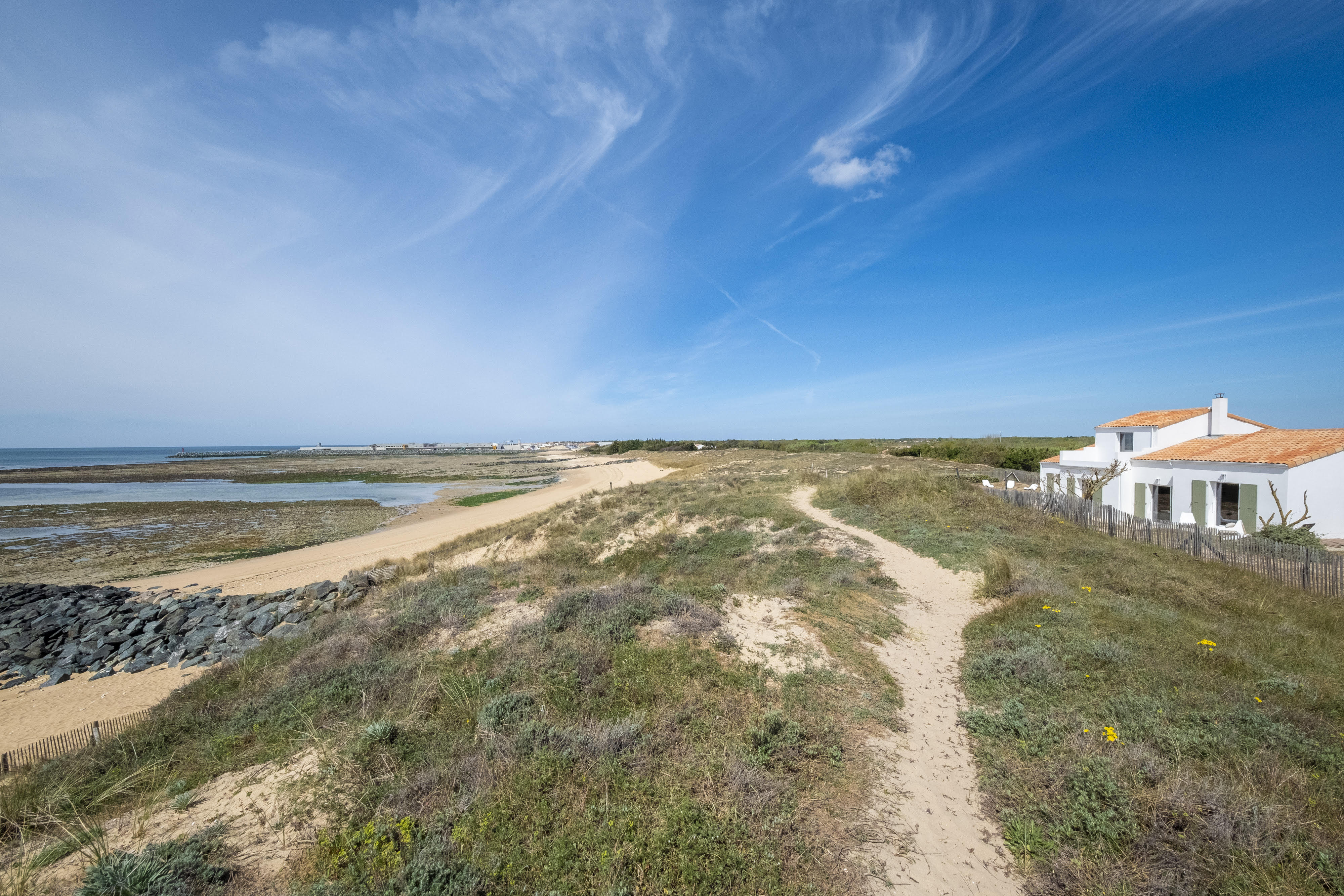 Portrait de Servane, propriétaire d’une maison sur les dunes de l’Île de l’Oléron