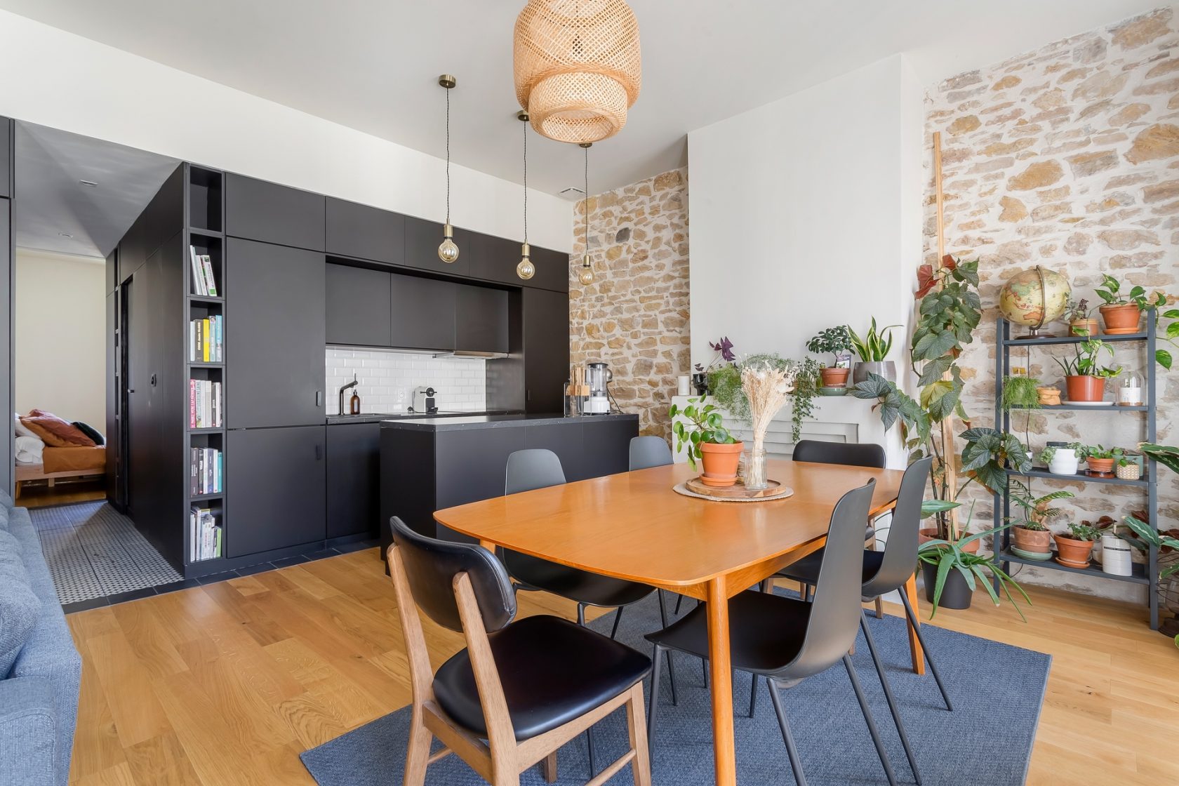 Architectural renovation of the confluence district