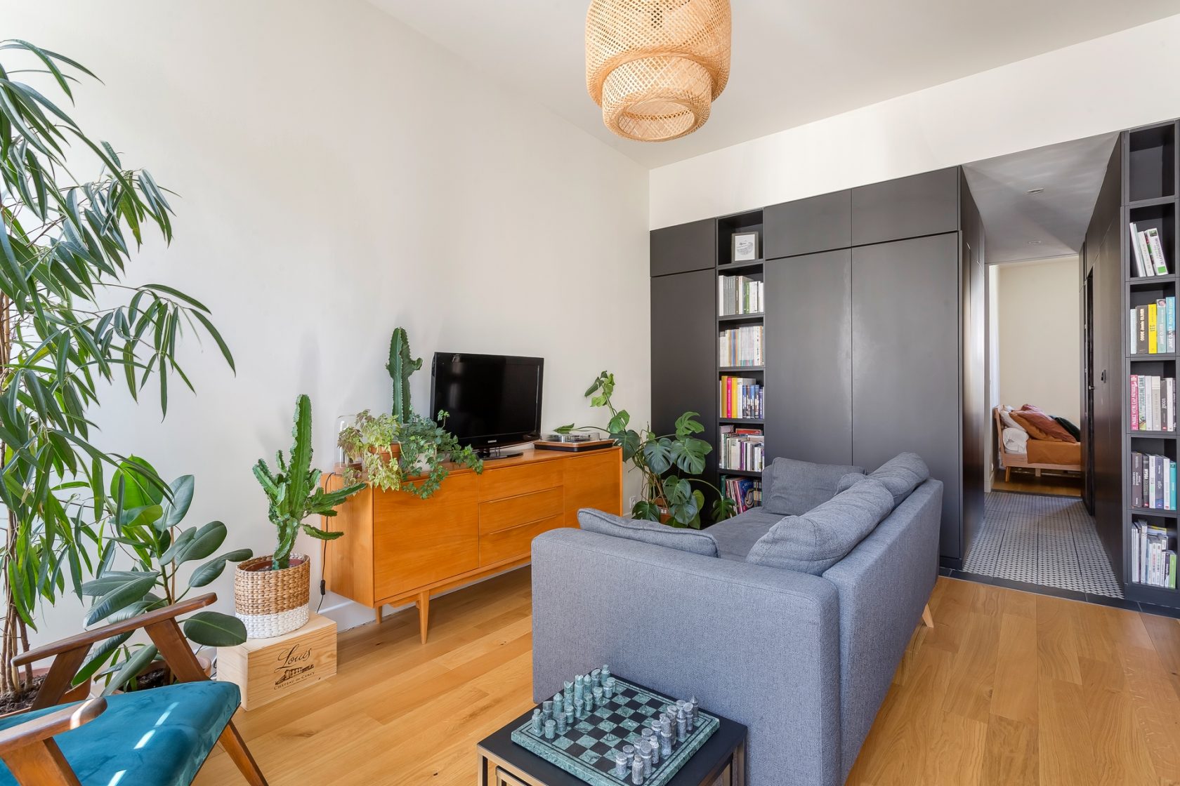 Architectural renovation of the confluence district