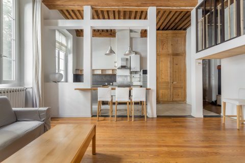 Appartement rénové et meublé dans les pentes