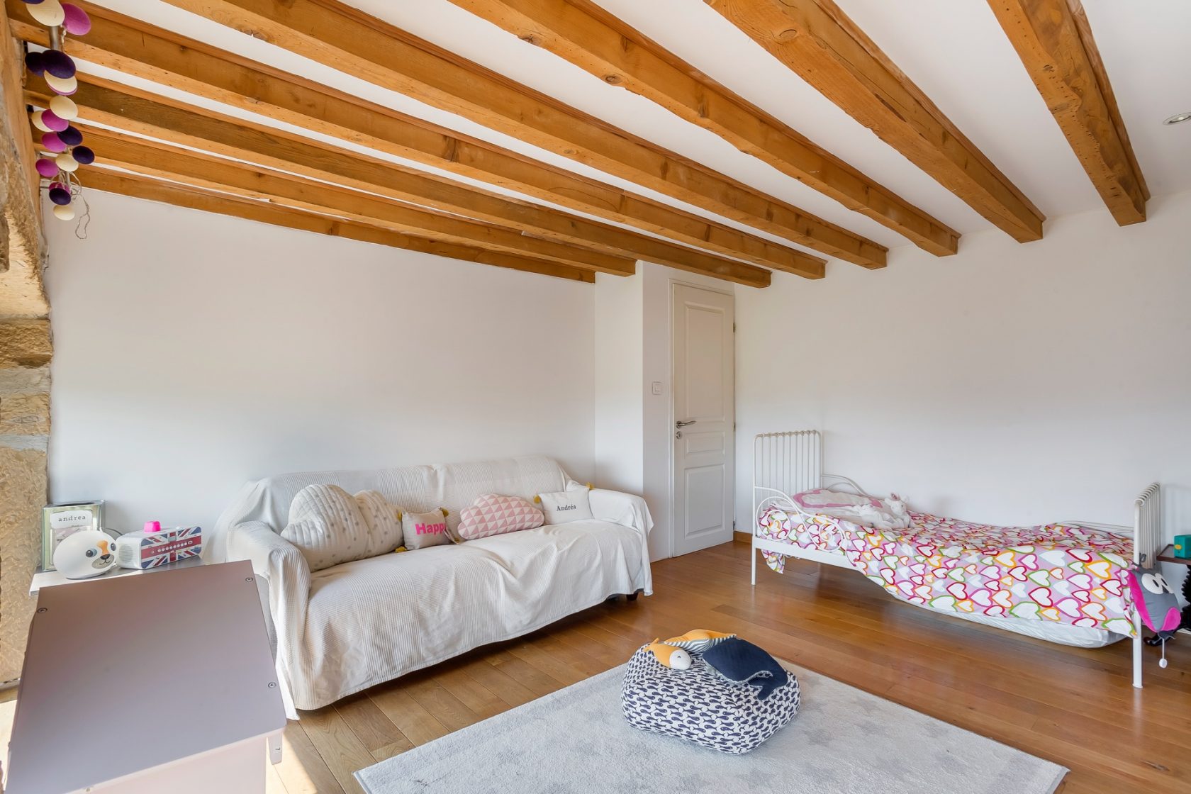 Canut duplex with a view