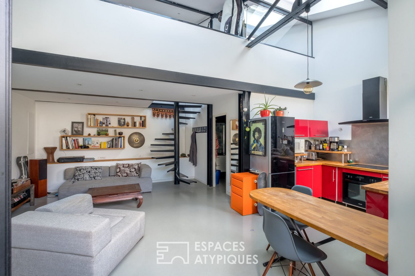 Maison loft avec terrasse