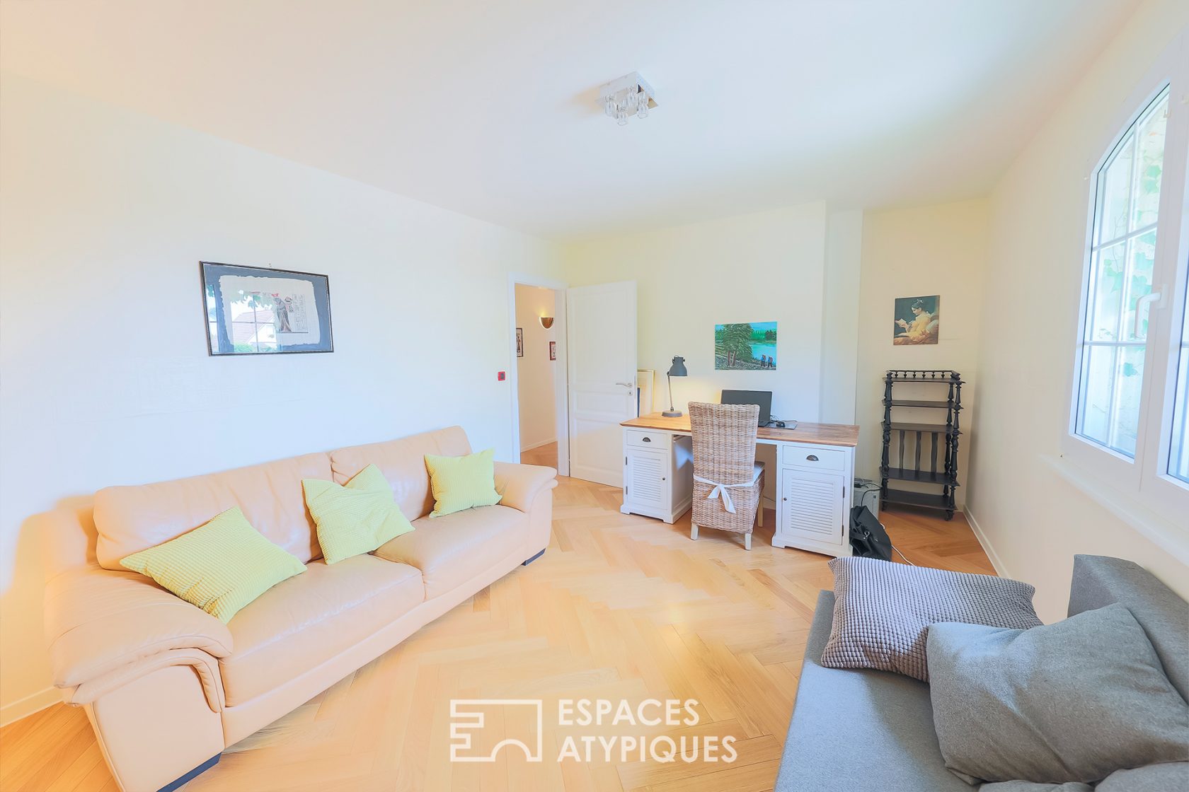 Maison familiale et son jardin