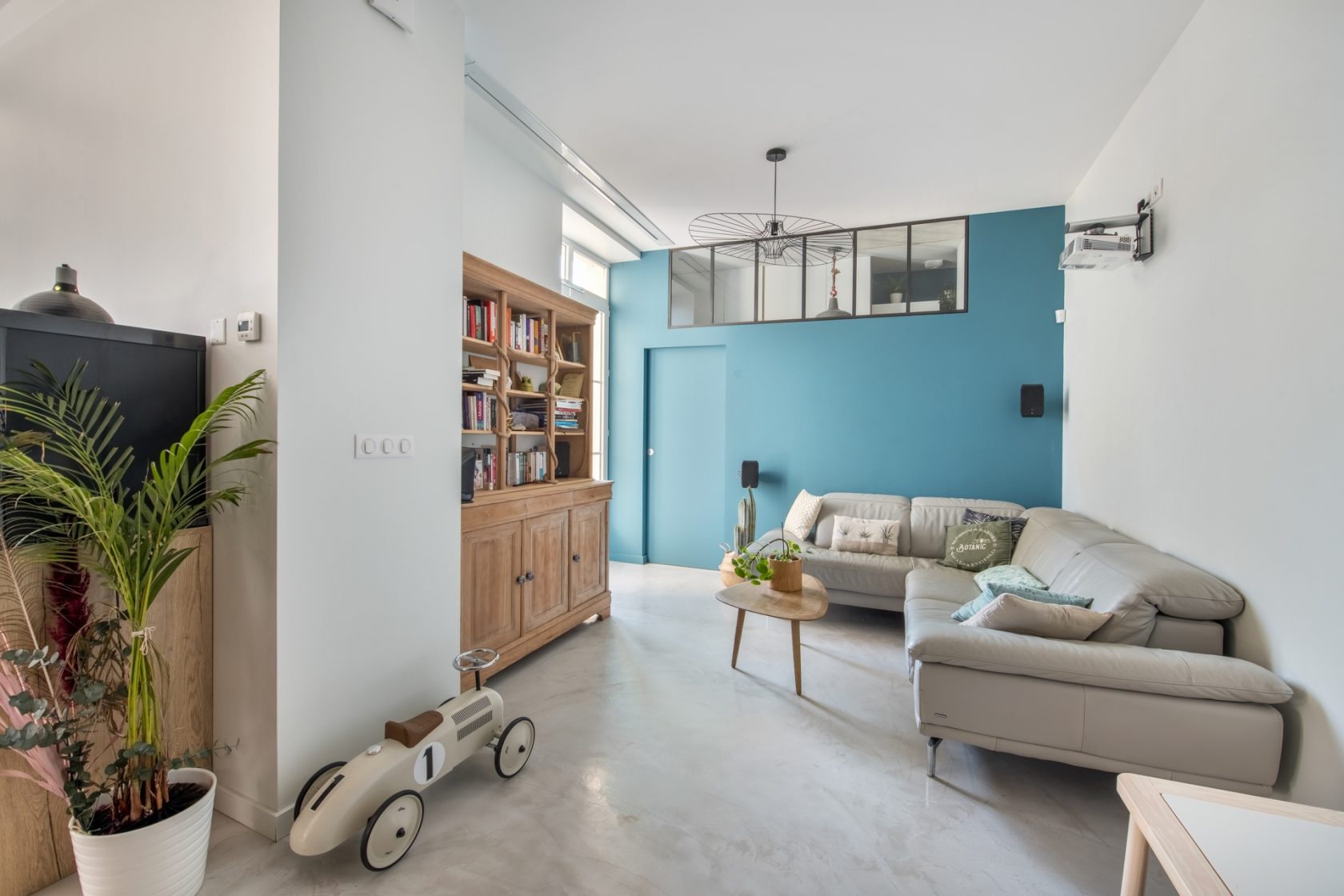 Former mansion transformed into a Loft