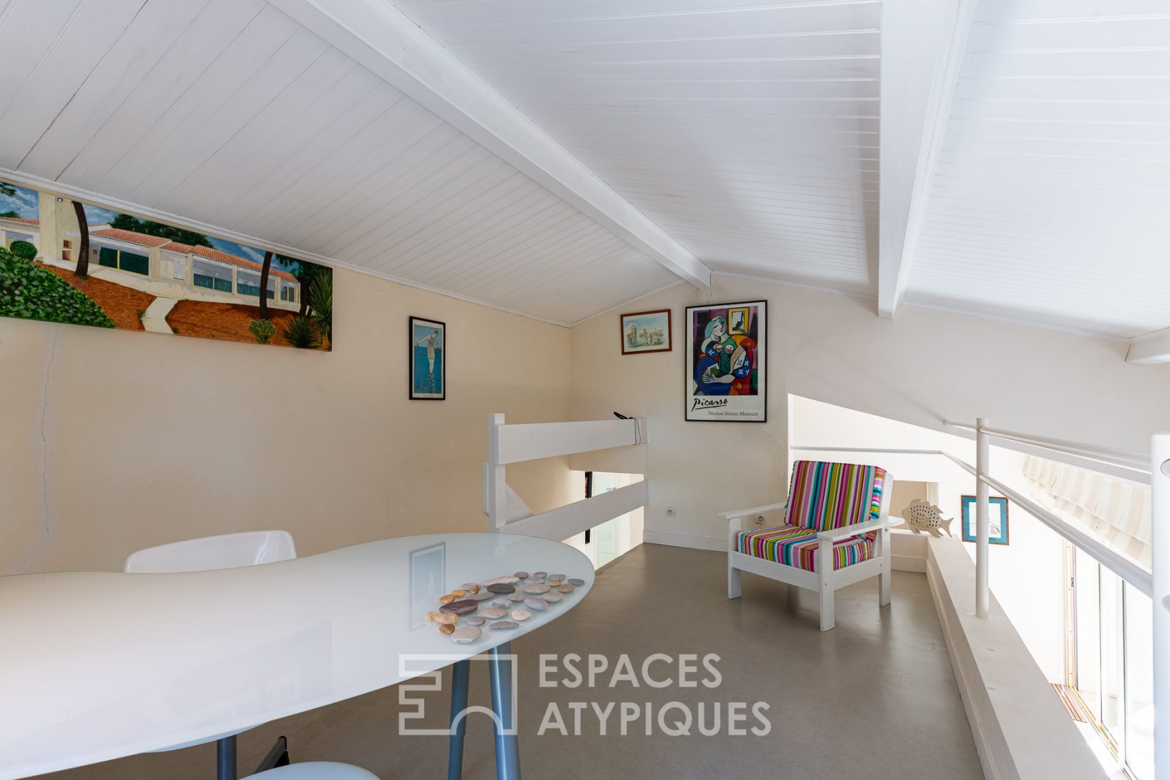 Villa balnéaire aux allures de sixties