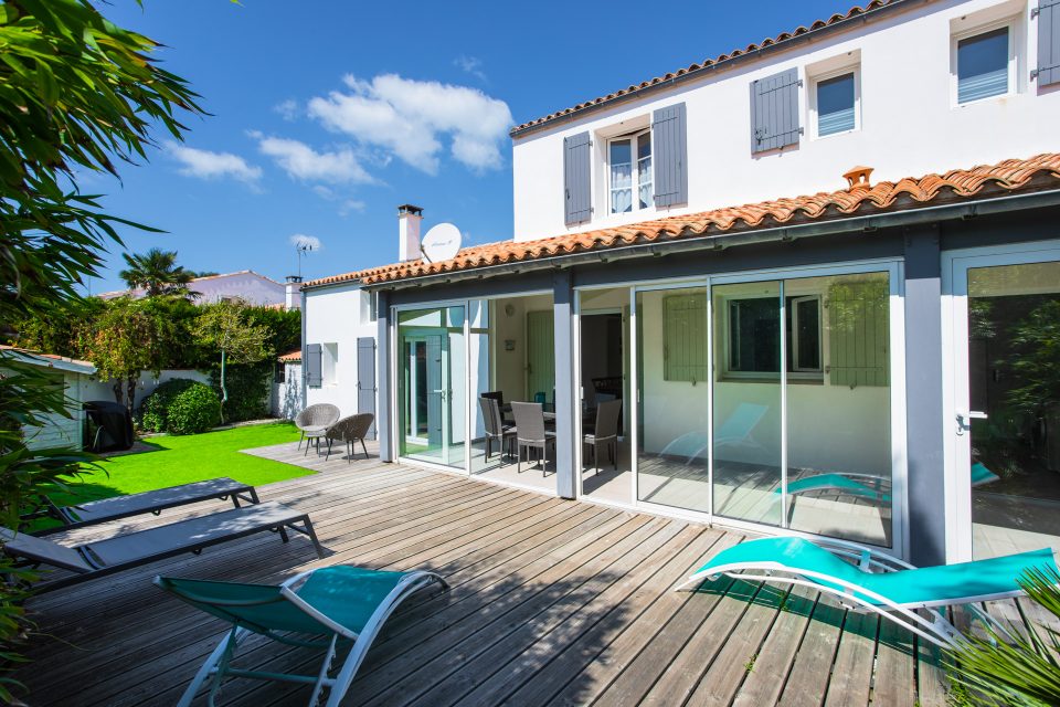 iledere-vacances-plage-réthaise-maison-atypique