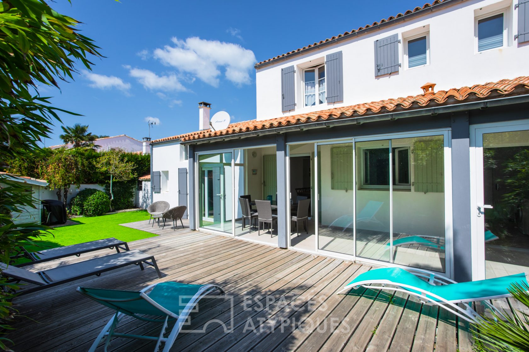 VENDUE PAR NOTRE AGENCE – Villa rénovée proche des plages
