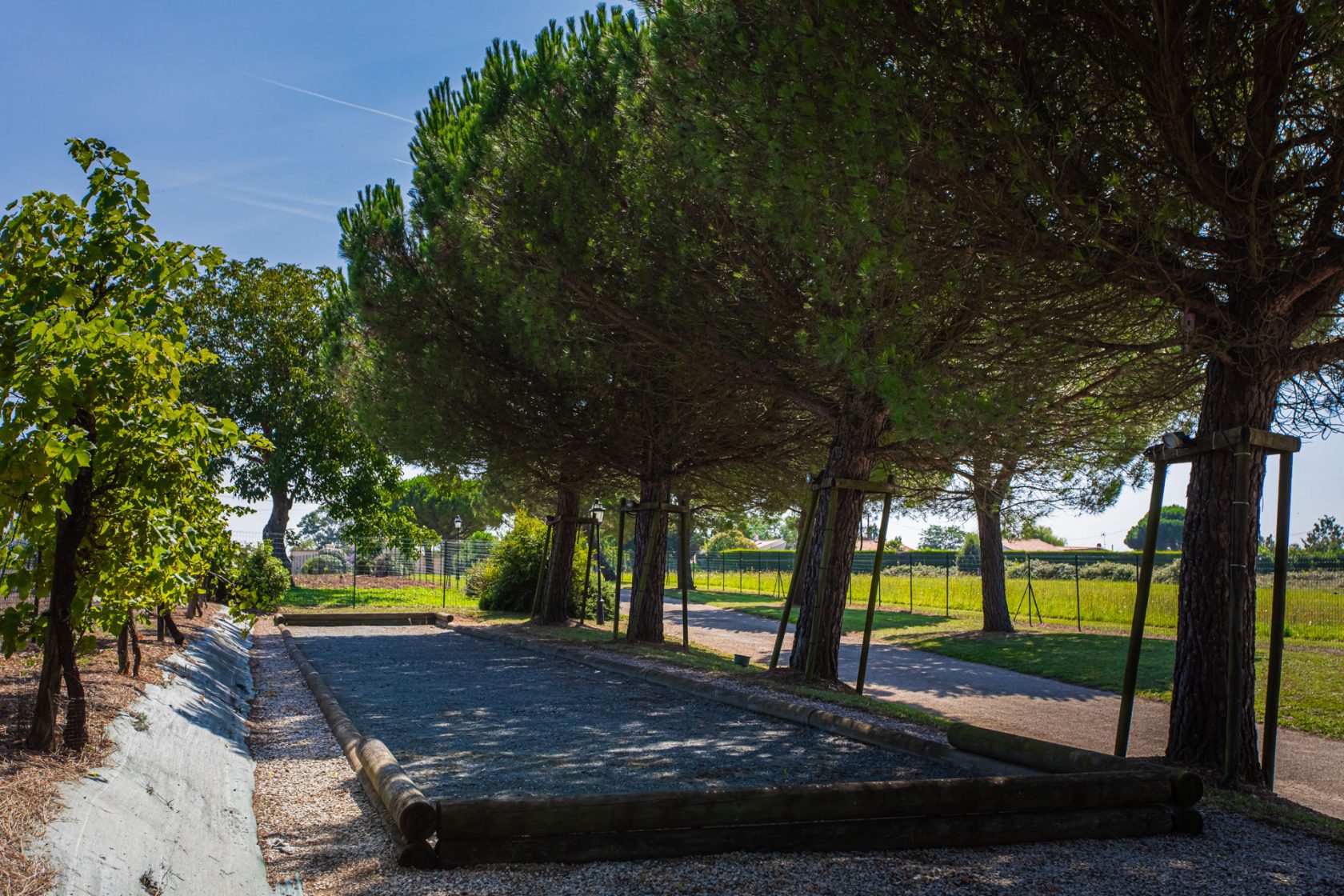 Propriété néo-provençale avec piscine