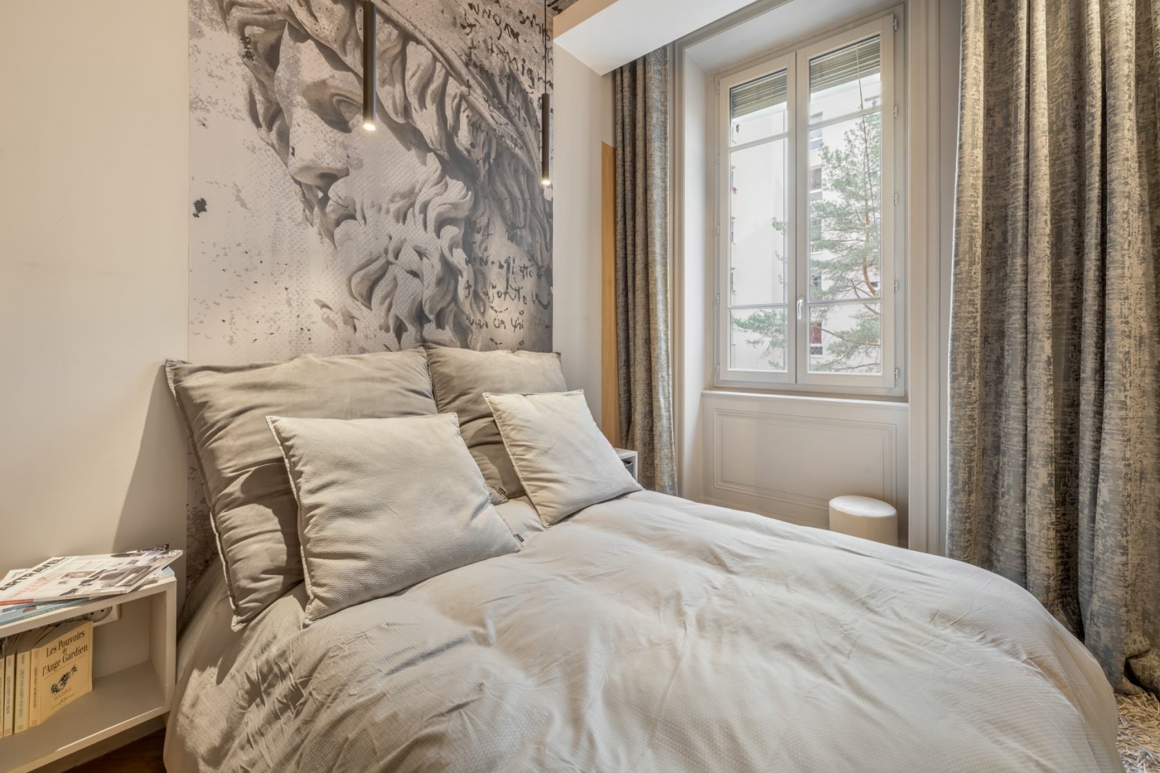 Duplex renovated by architect