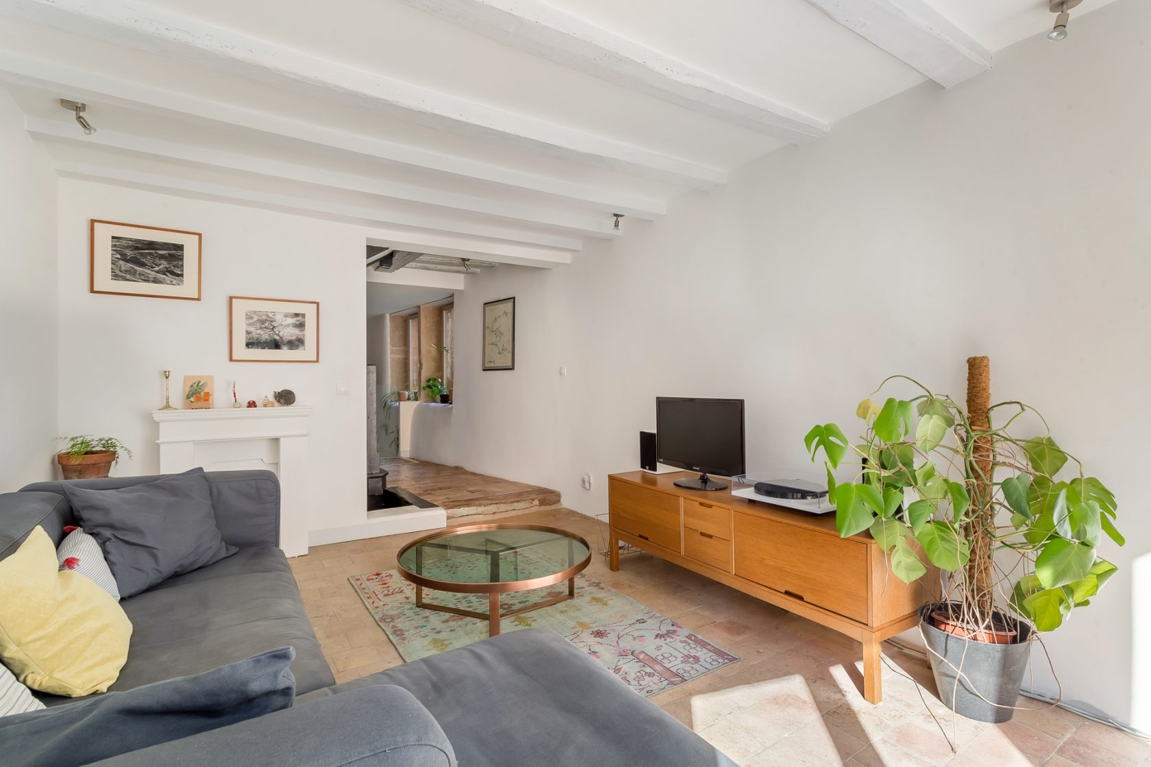 Townhouse in the heart of the village of Saint Rambert