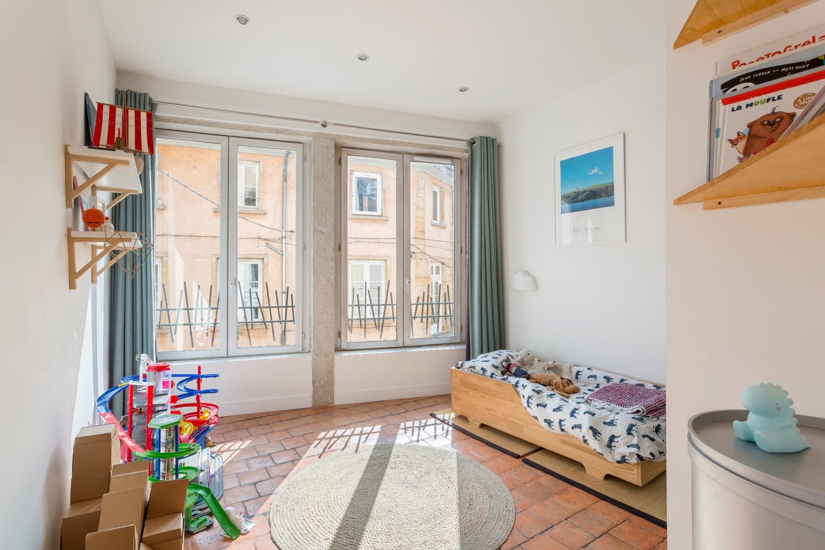 Townhouse in the heart of the village of Saint Rambert