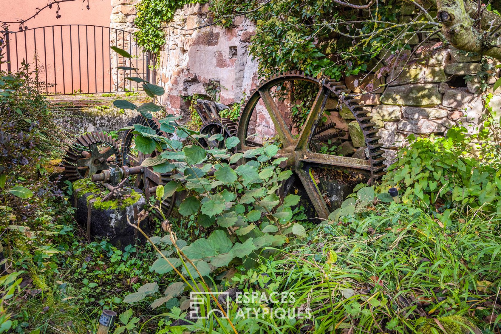 Bed and breakfast in an old mill