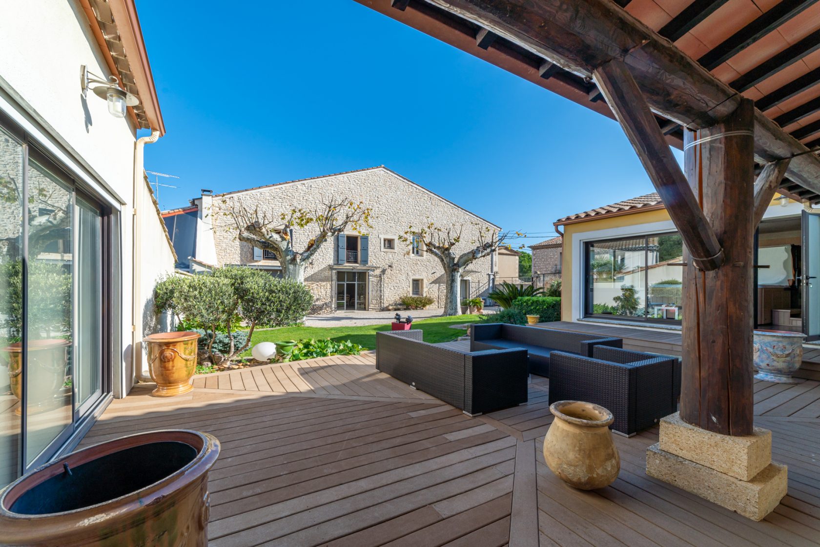 Great winegrower tastefully renovated
