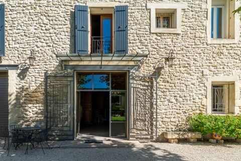Great winegrower tastefully renovated