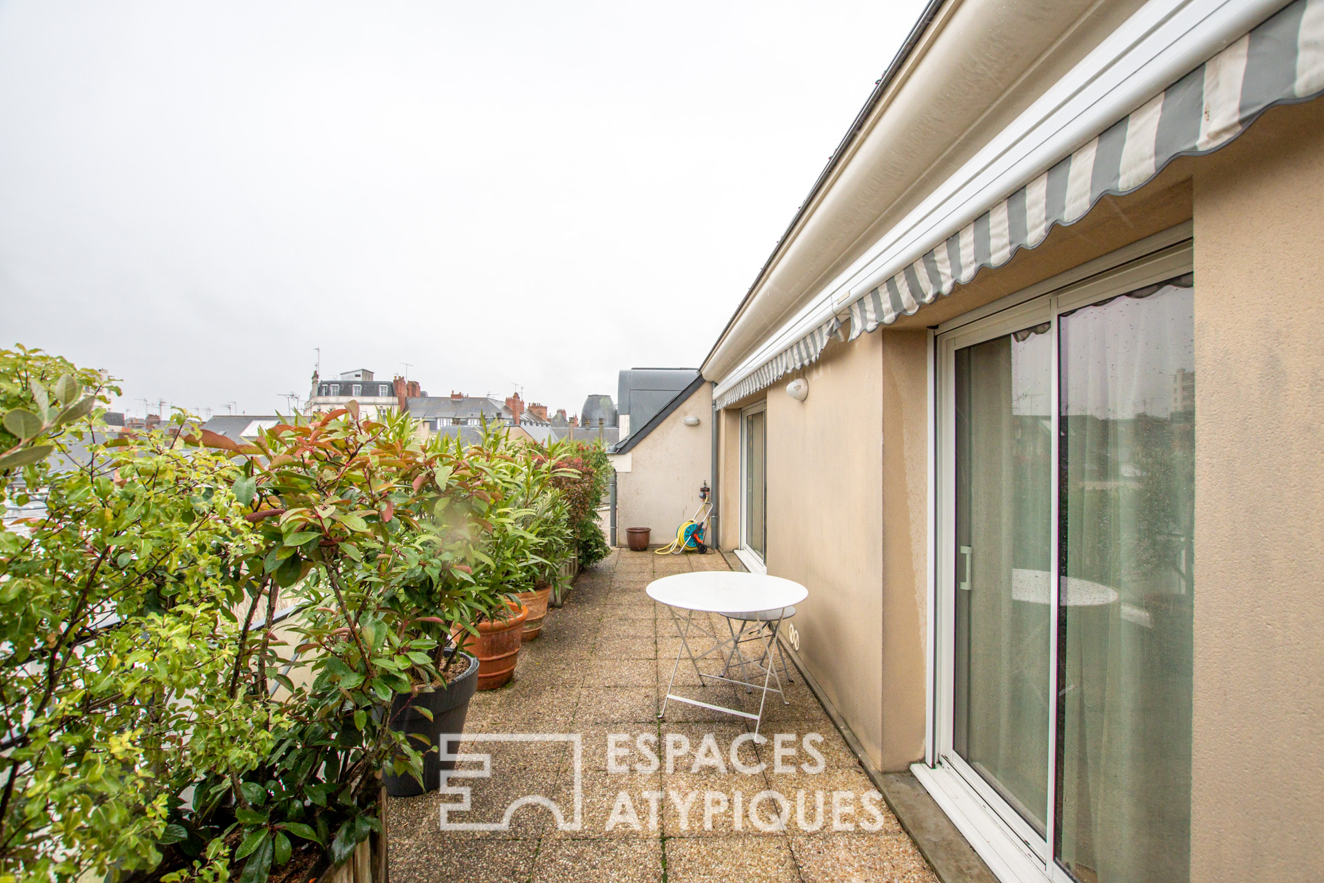 L’unique: Duplex à la vue panoramique en Hyper centre