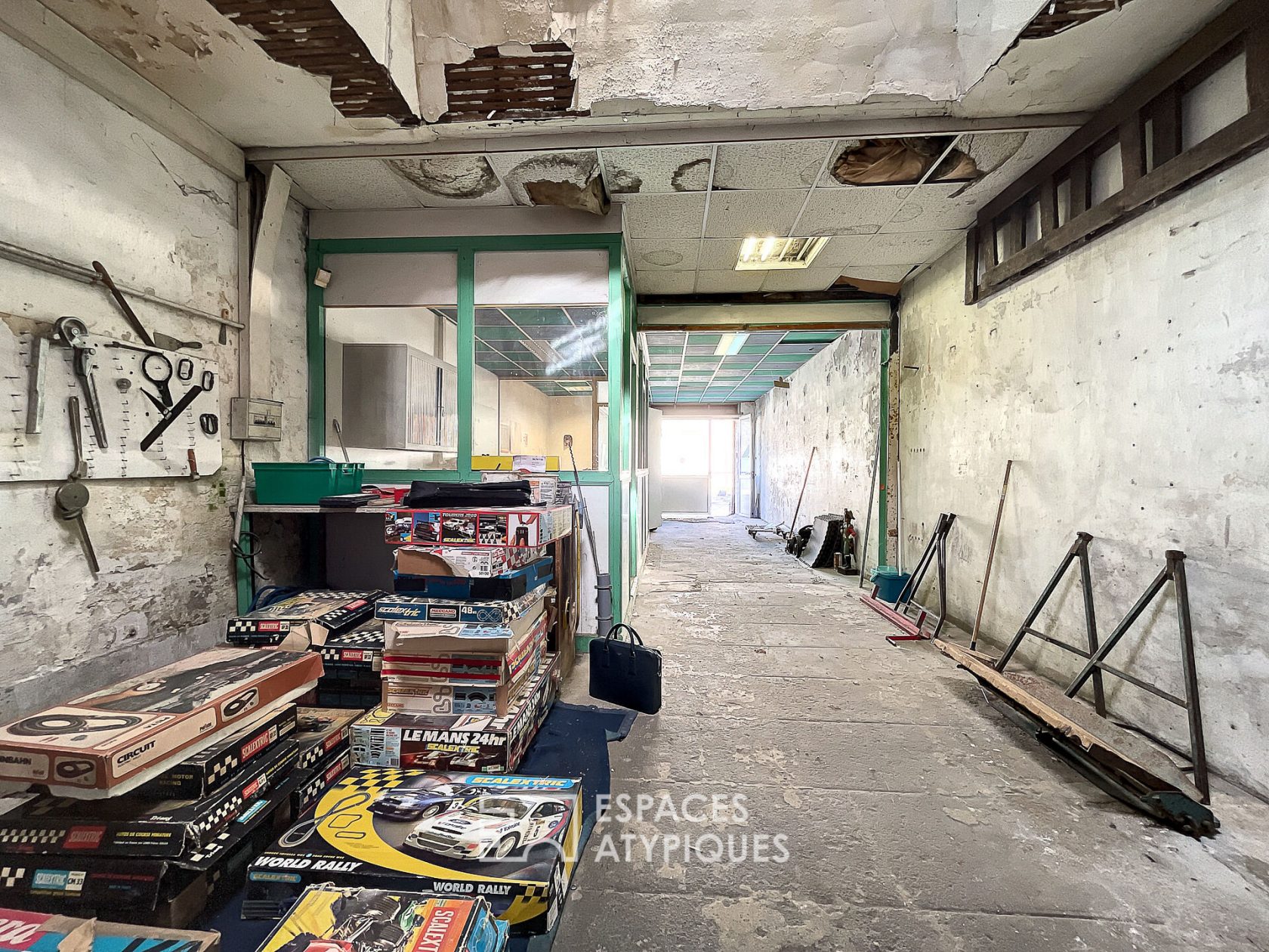 Atelier à aménager aux Bassins à Flot