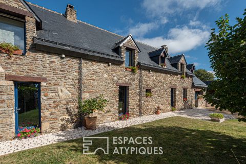 Propriété rénovée en pierres, vue rivière