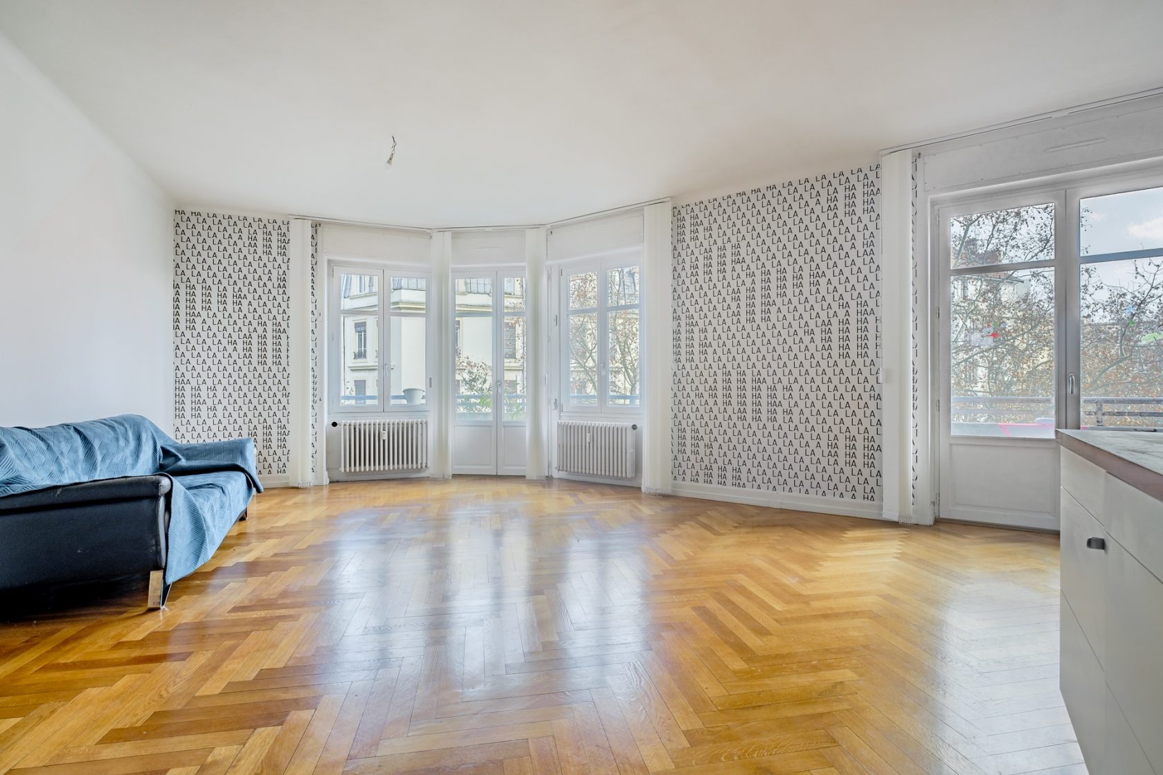 Appartement avec balcon à deux pas du métro Garibaldi