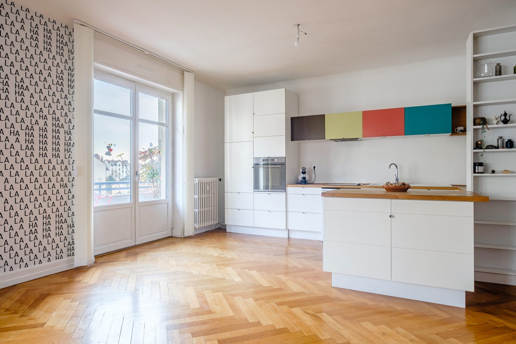 Appartement avec balcon à deux pas du métro Garibaldi