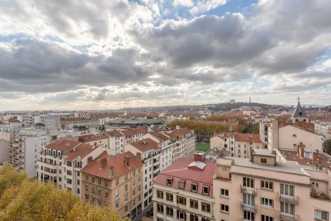 Toit terrasse avec vue et stationnement quartier Foch