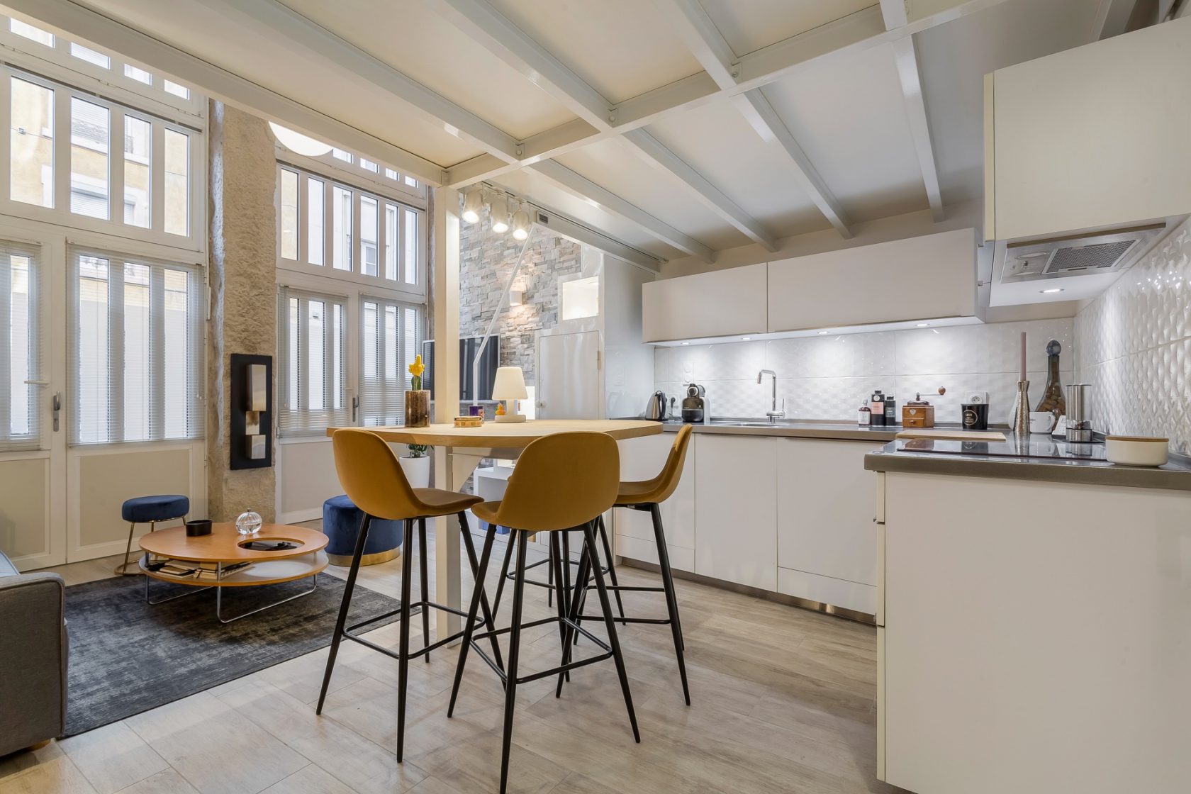 Loft contemporain réhabilité