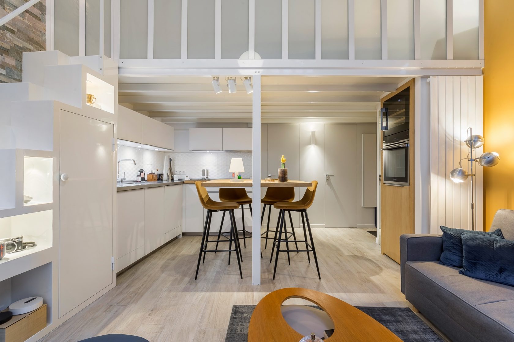 Contemporary loft rehabilitated