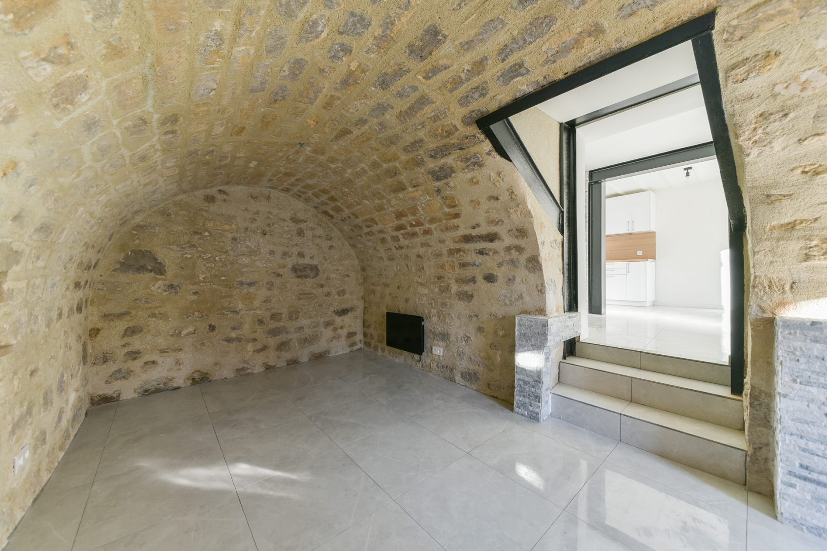 Maison réhabilitée dans une ancienne ferme.
