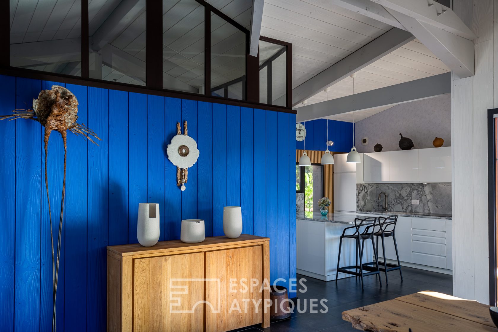 Maison de plage en ossature bois, les pieds dans le sable