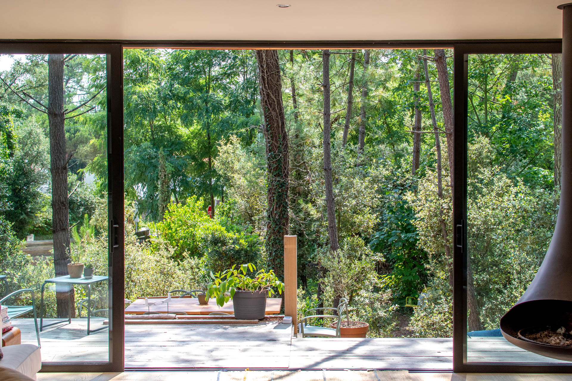 Villa en bois sur la dune et dans la canopée