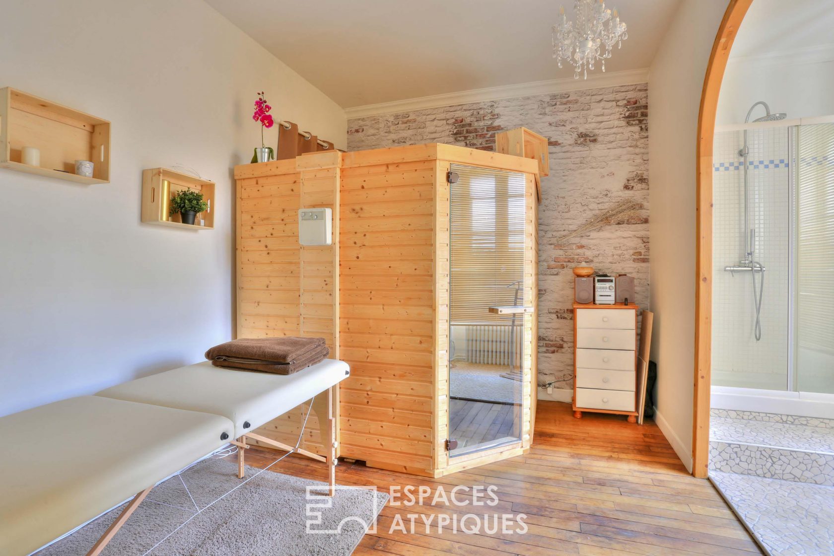 Bed and breakfast – Beautiful residence of character: between volumes and comfort