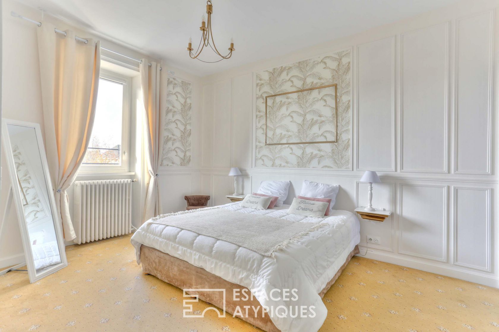 Bed and breakfast – Beautiful residence of character: between volumes and comfort