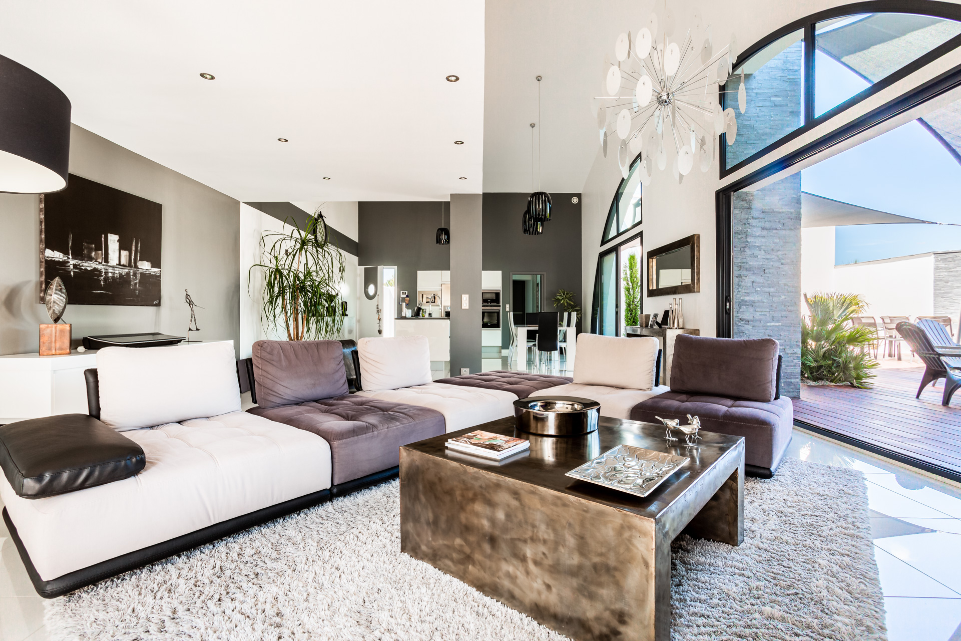 Contemporaine intemporelle proche de Rochefort