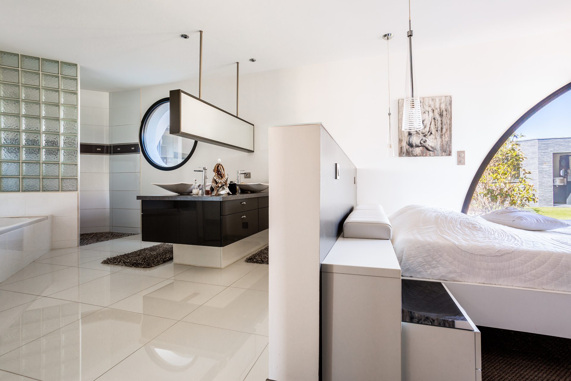 Contemporaine intemporelle proche de Rochefort
