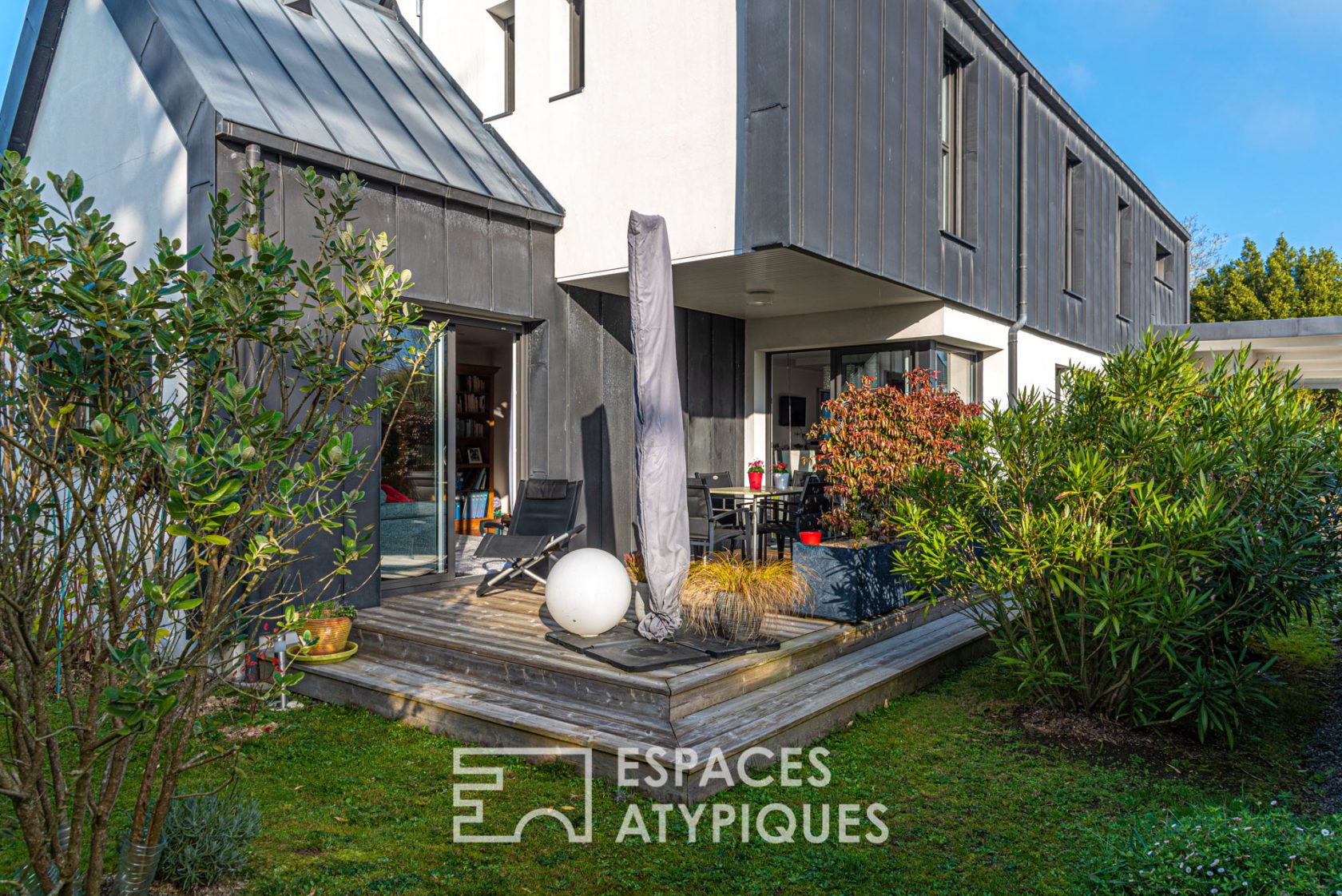 Elégante maison d’architecte contemporaine proche mer