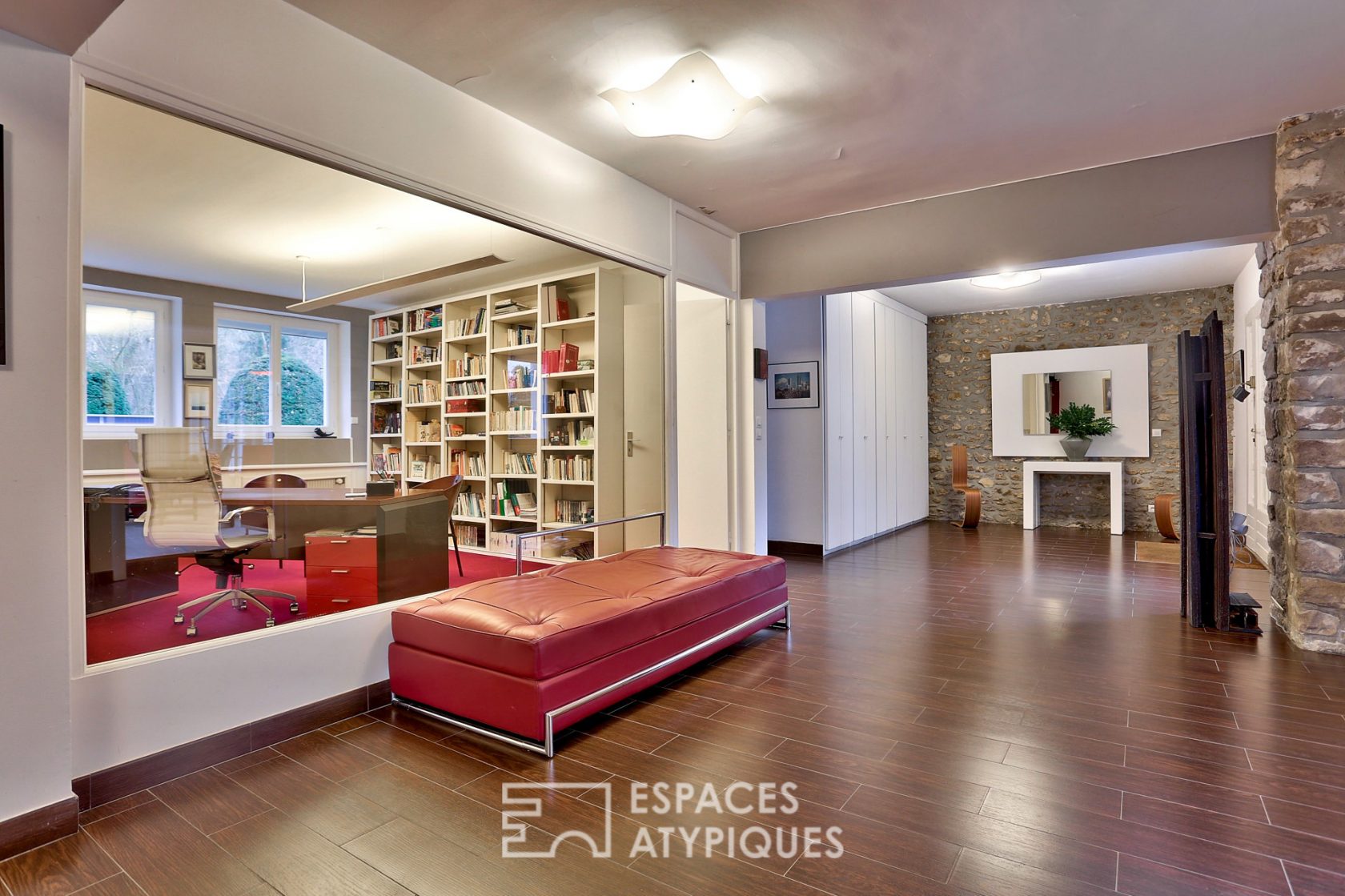 Fabulous architect-designed house with living room-cathedral in the middle of a park
