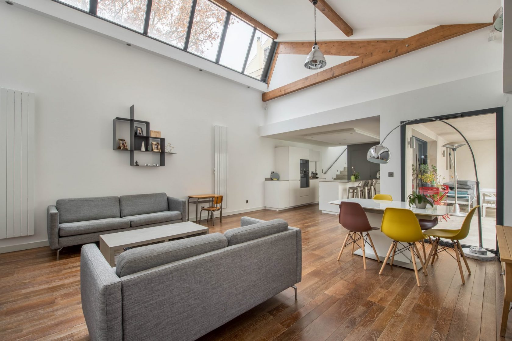 Loft avec piscine
