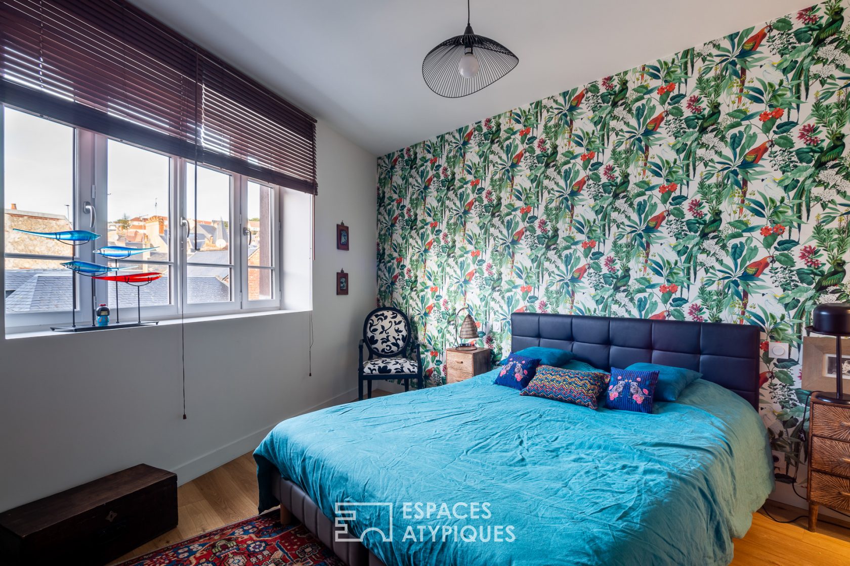 Renovated townhouse with garage in the heart of Trouville