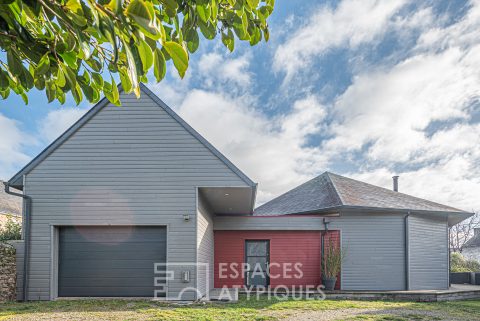 Maison tétra-décagonale en bois